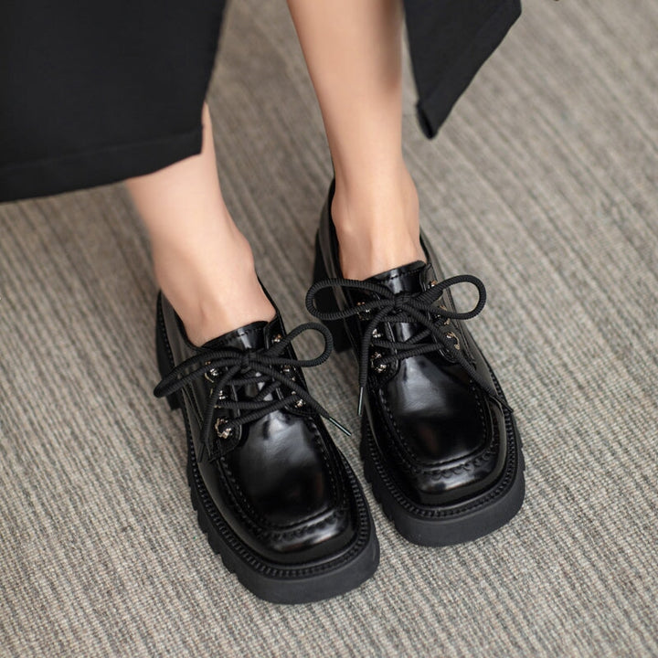  Oxfords &amp; Tie 