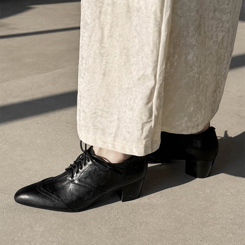  Oxfords &amp; Tie 