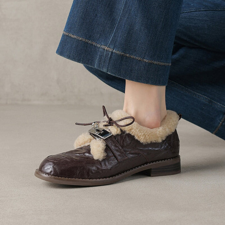  Oxfords &amp; Tie 