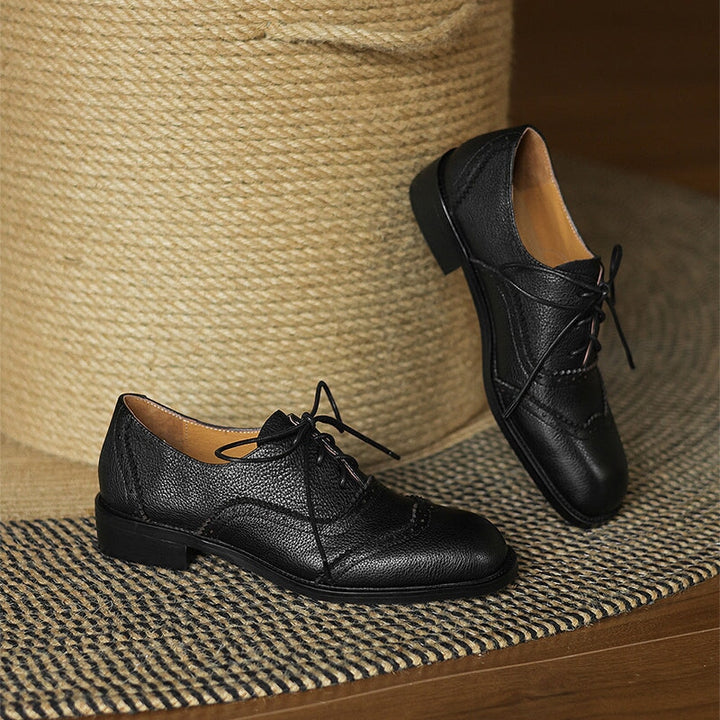  Oxfords &amp; Tie 