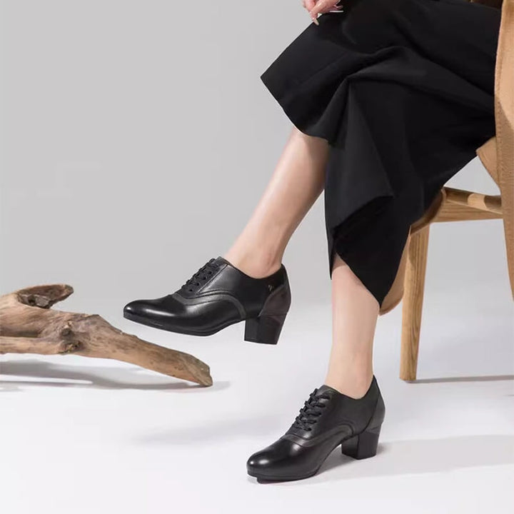  Oxfords &amp; Tie 