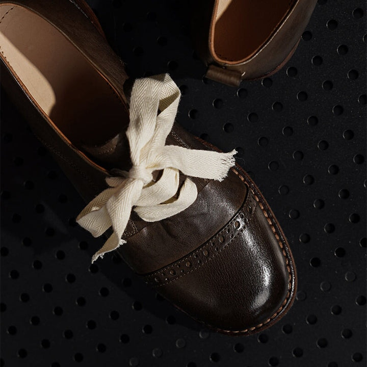  Oxfords &amp; Tie 