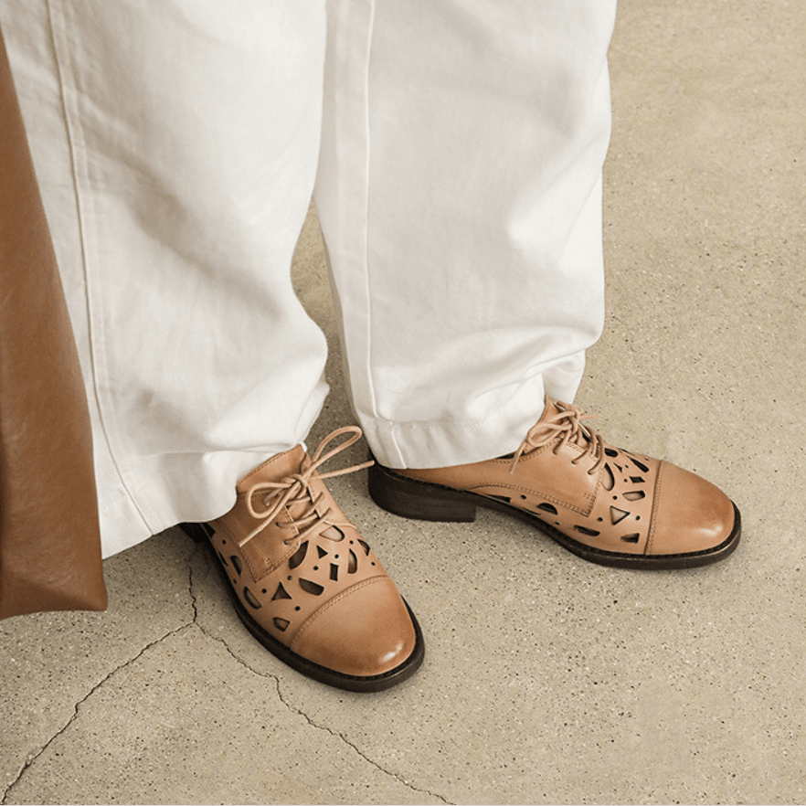  Oxfords &amp; Tie 