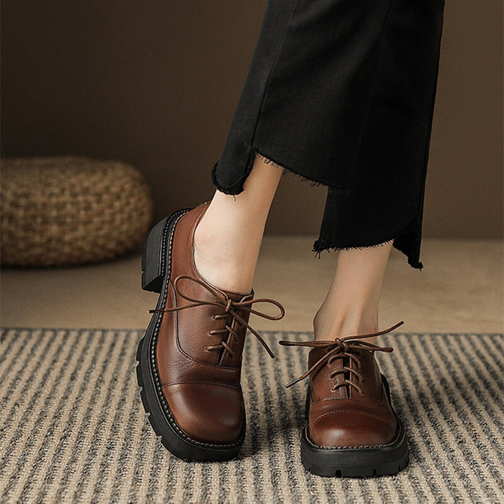  Oxfords &amp; Tie 