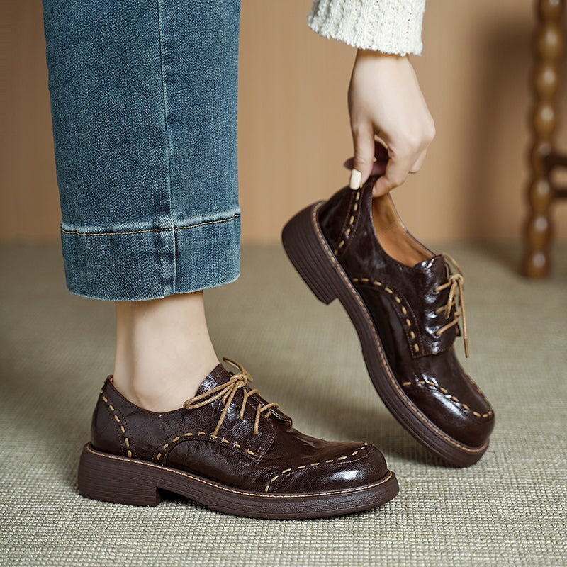  Oxfords & Tie 