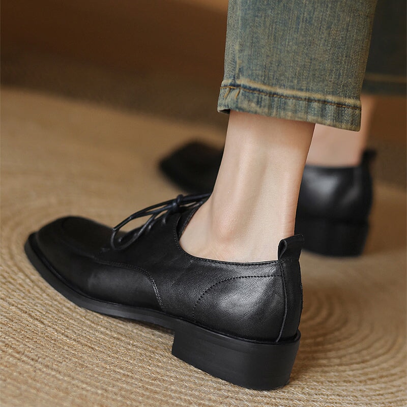  Oxfords &amp; Tie 
