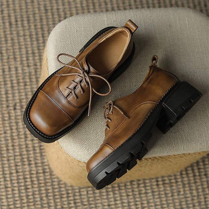  Oxfords &amp; Tie 
