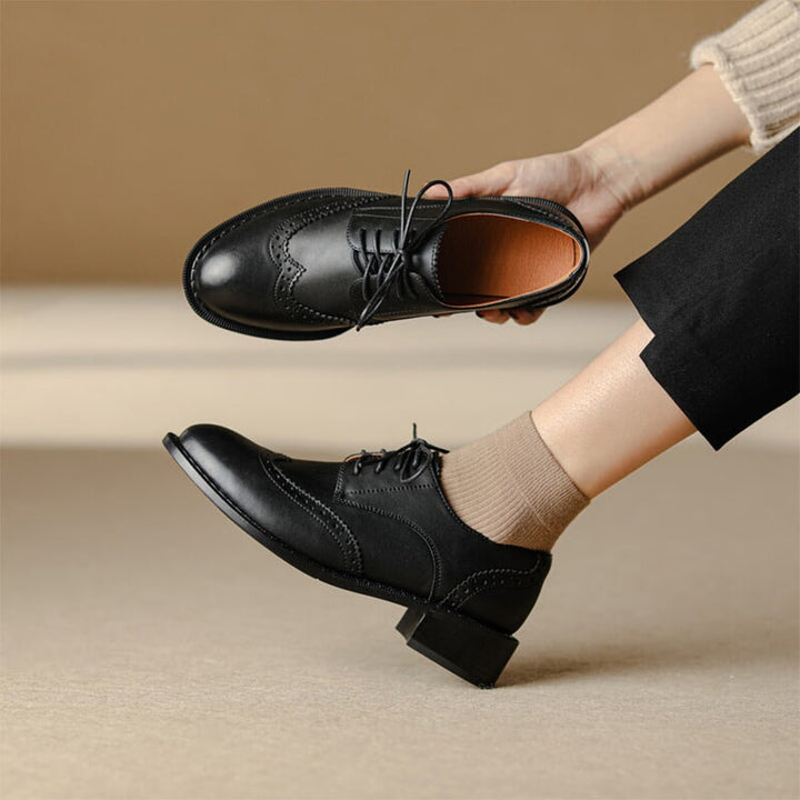  Oxfords &amp; Tie 