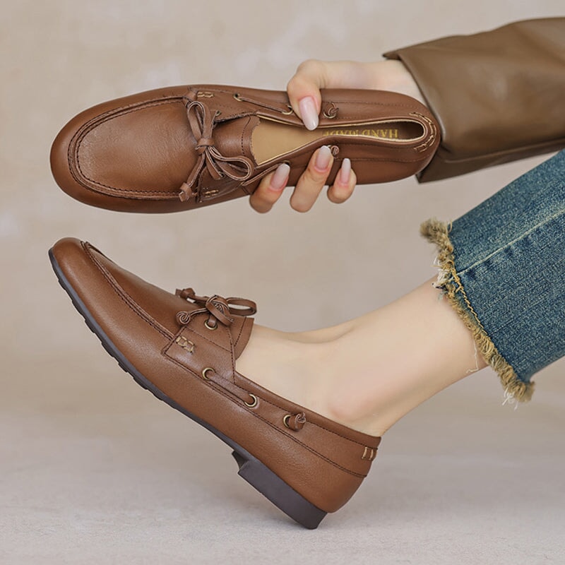  Oxfords & Tie 