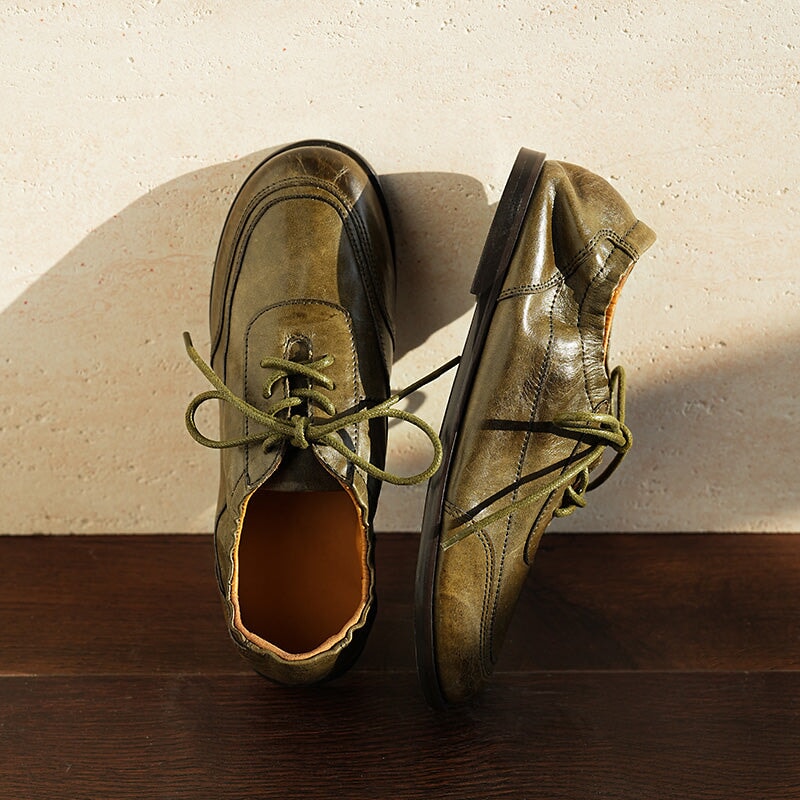  Oxfords & Tie 