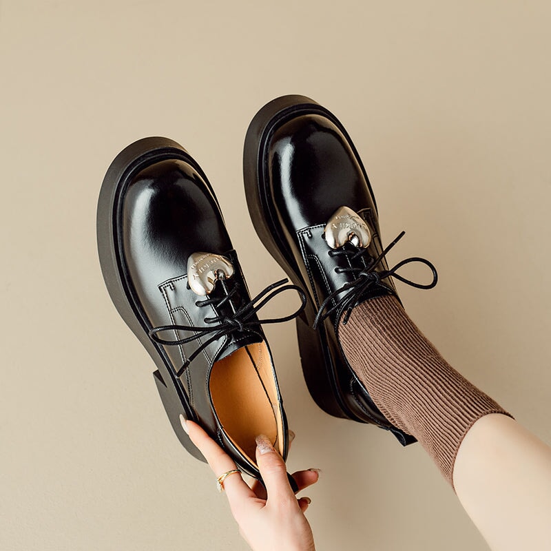  Oxfords &amp; Tie 