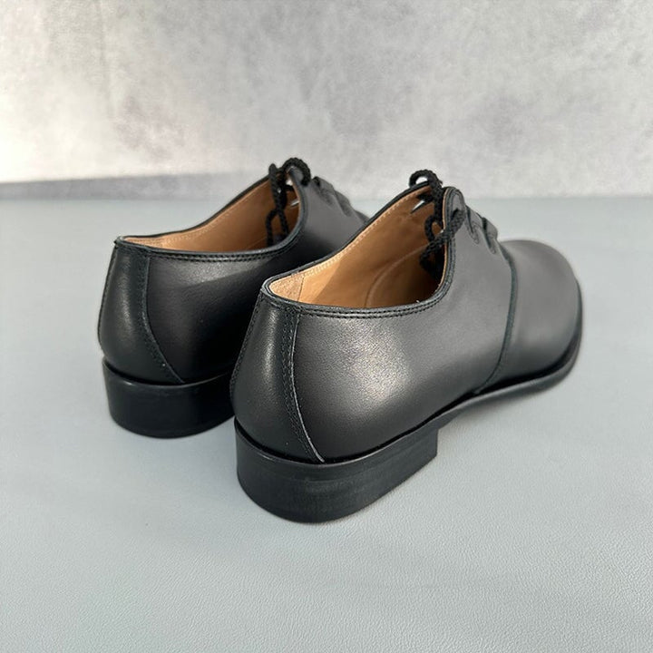  Oxfords &amp; Tie 