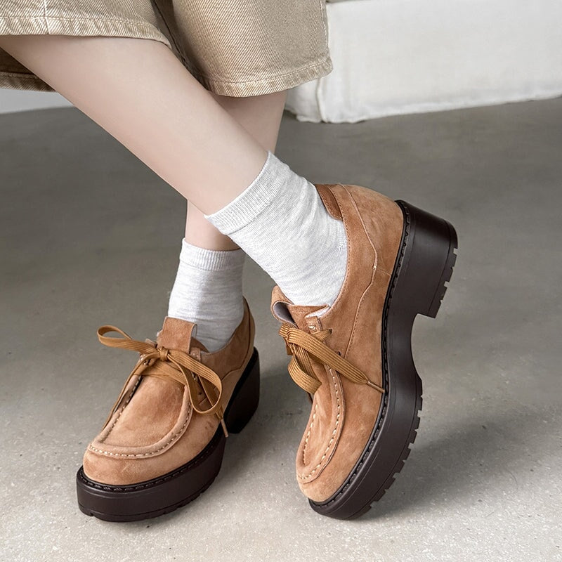  Oxfords & Tie 