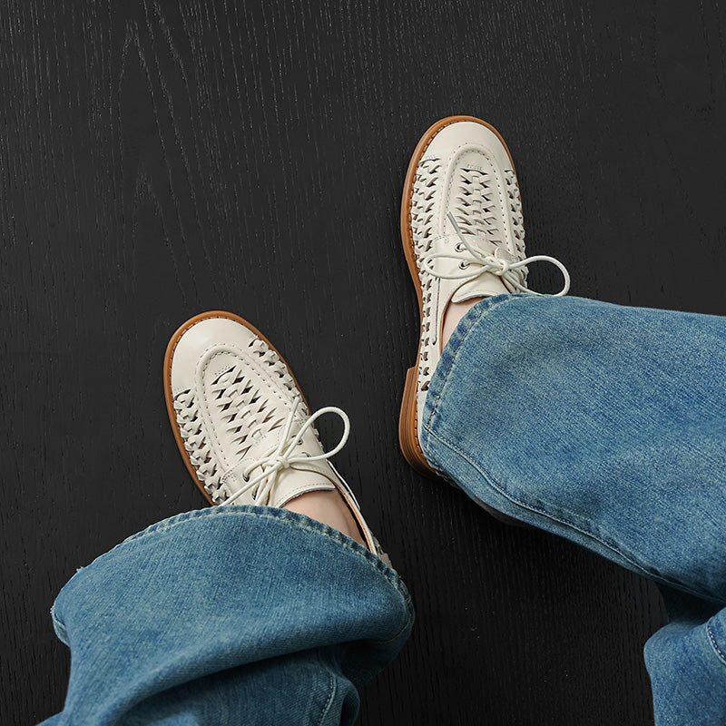  Oxfords & Tie 