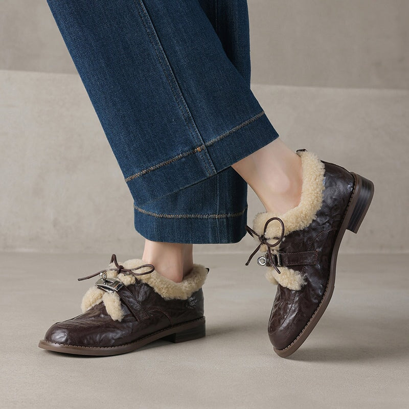  Oxfords & Tie 