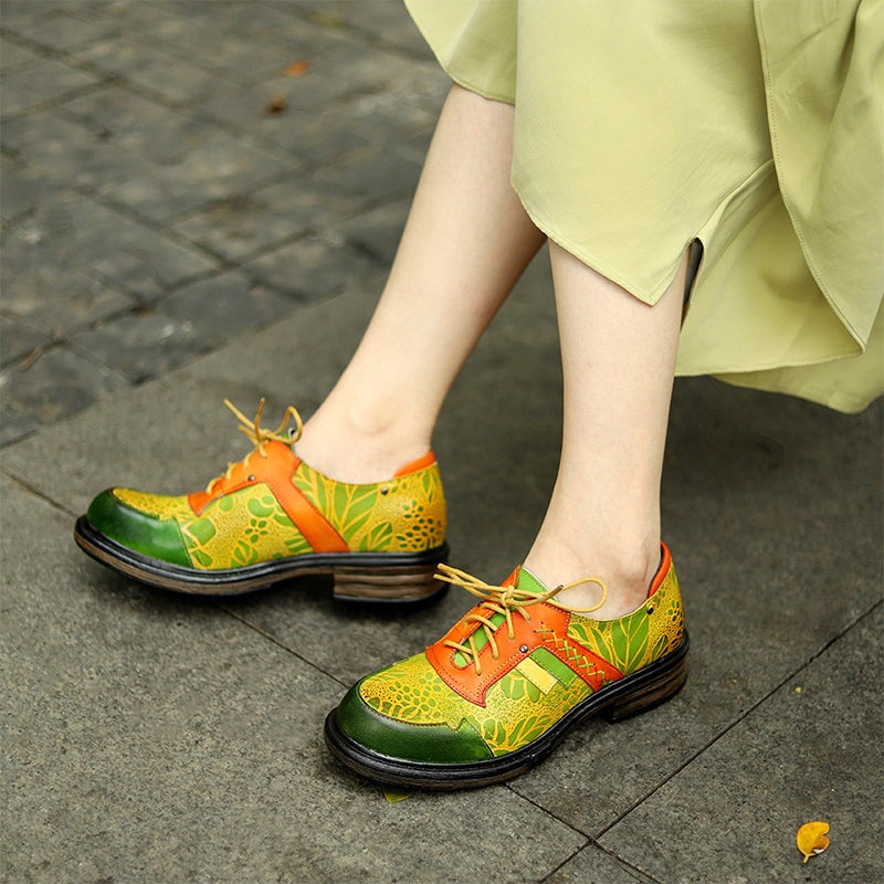  Oxfords & Tie 