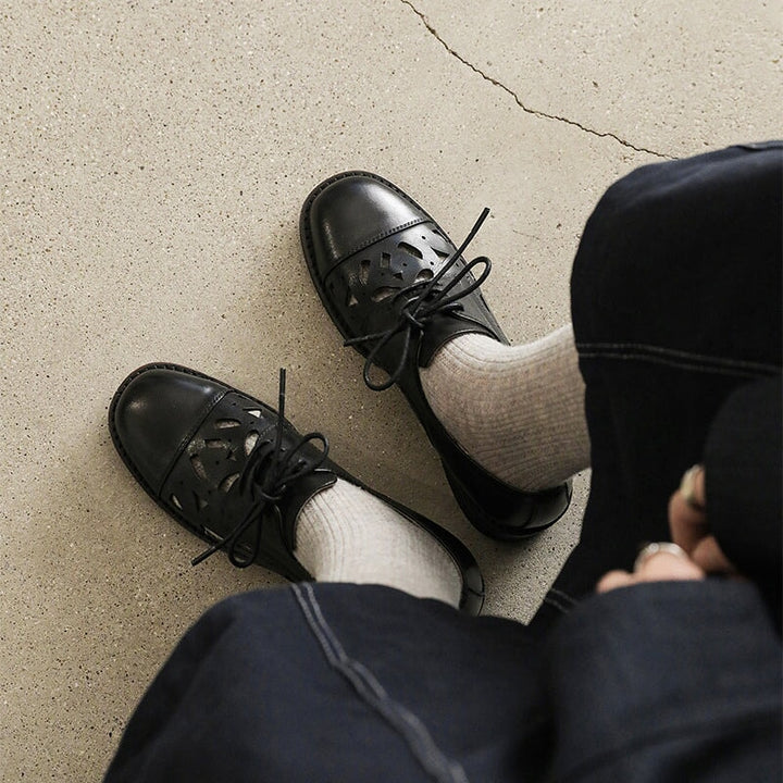  Oxfords &amp; Tie 