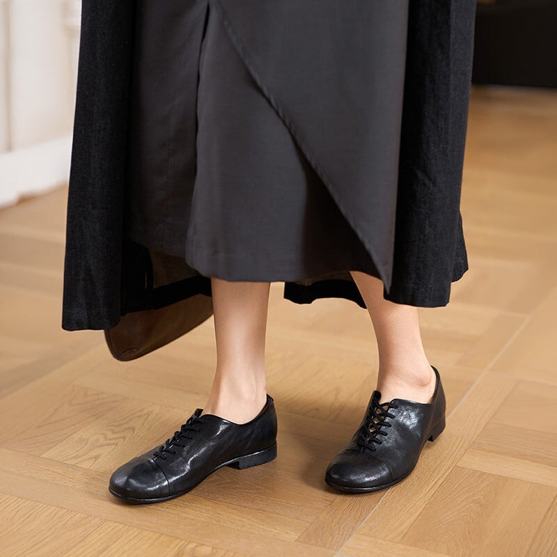  Oxfords & Tie 