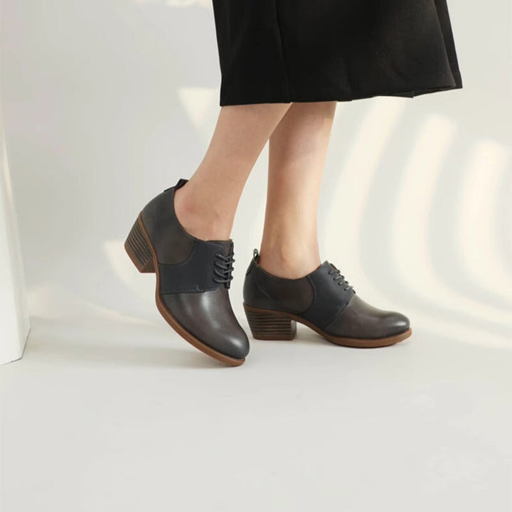  Oxfords &amp; Tie 