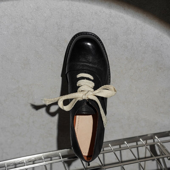  Oxfords &amp; Tie 
