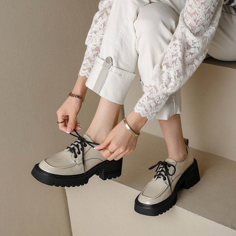  Oxfords & Tie 