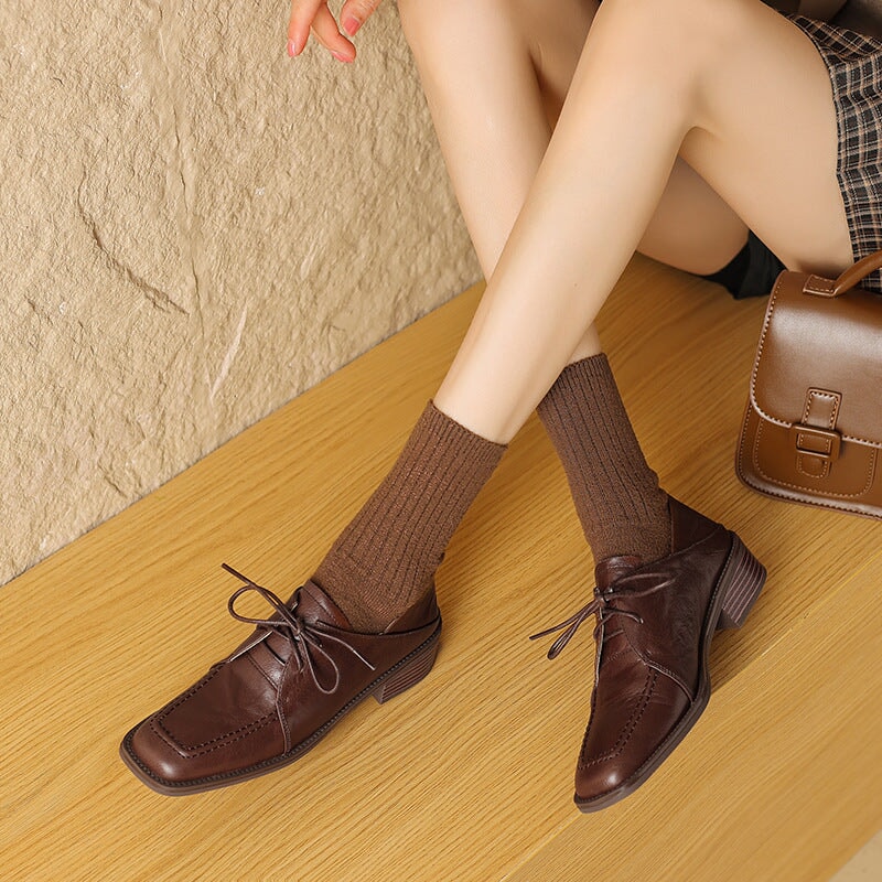  Oxfords & Tie 