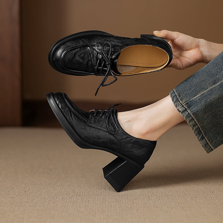  Oxfords &amp; Tie 