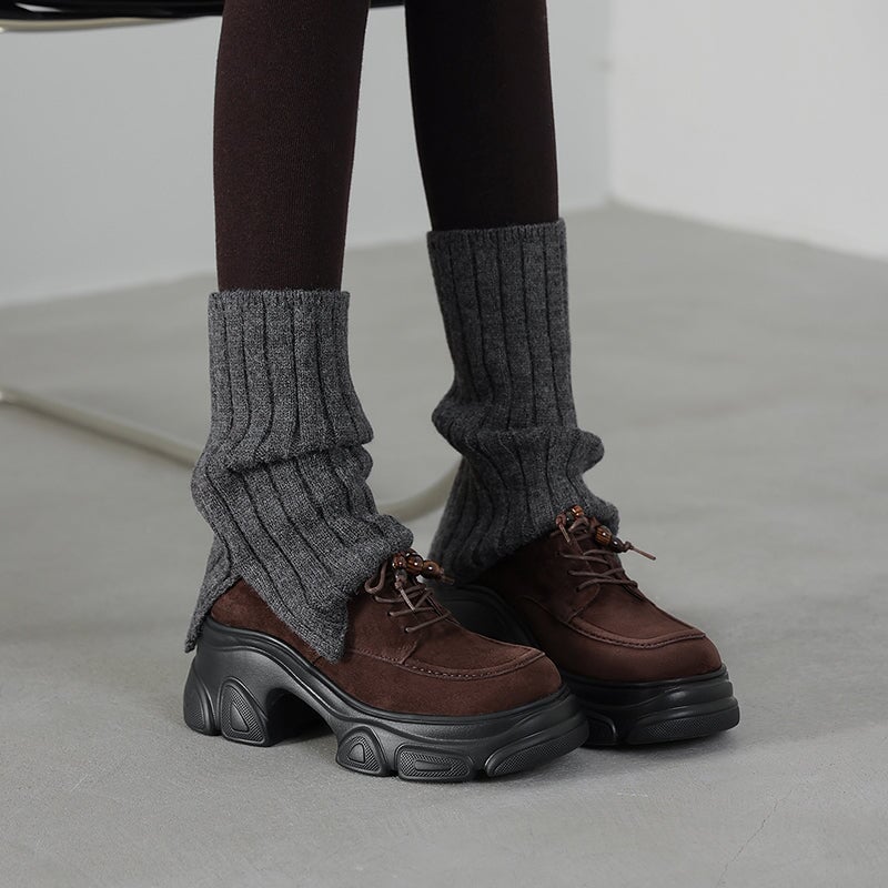  Oxfords & Tie 