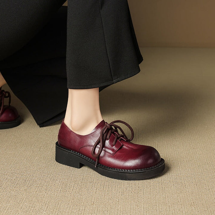  Oxfords &amp; Tie 