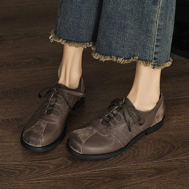  Oxfords &amp; Tie 