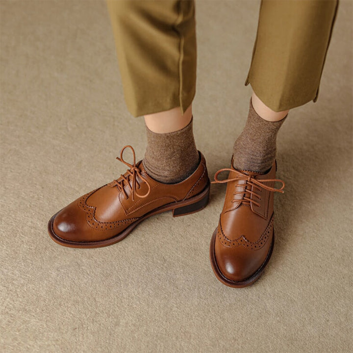  Oxfords &amp; Tie 
