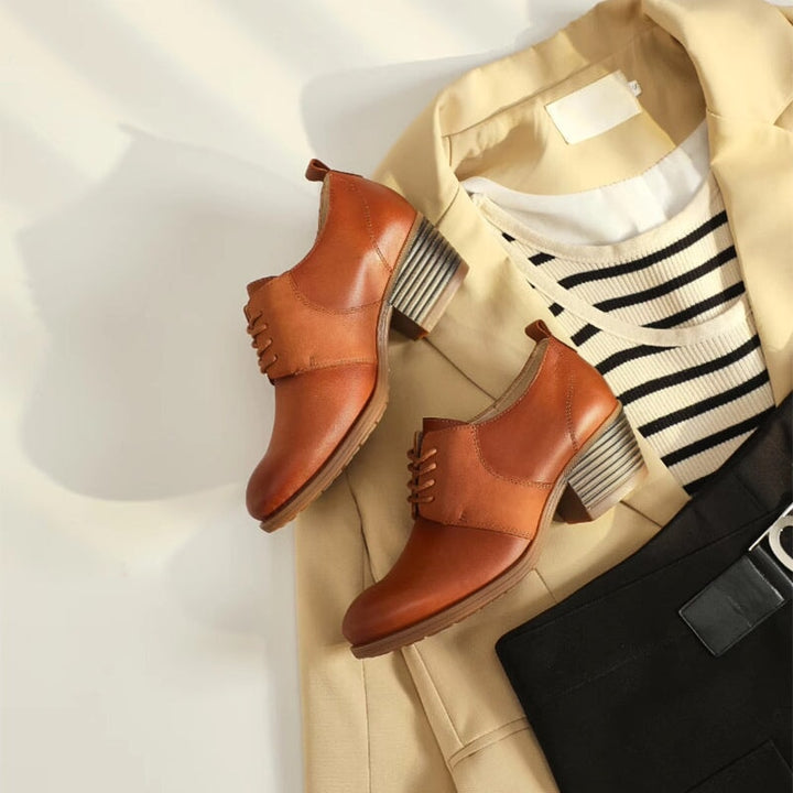  Oxfords &amp; Tie 