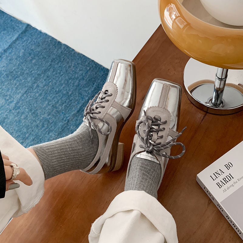  Oxfords &amp; Tie 