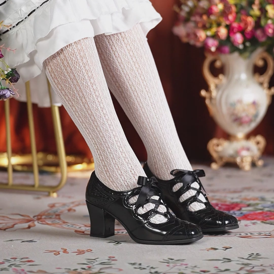 Bottines Mary Jane en cuir vintage faites à la main pour femmes, chaussures rétro à lacets à bout carré en beige/noir
