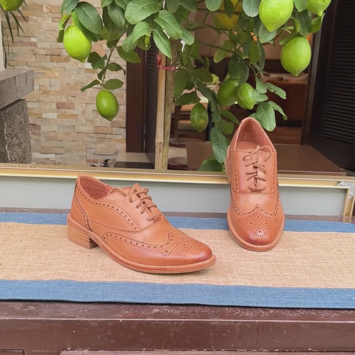 Chaussures Oxford à lacets pour femmes, chaussures brogues en cuir véritable en marron/noir