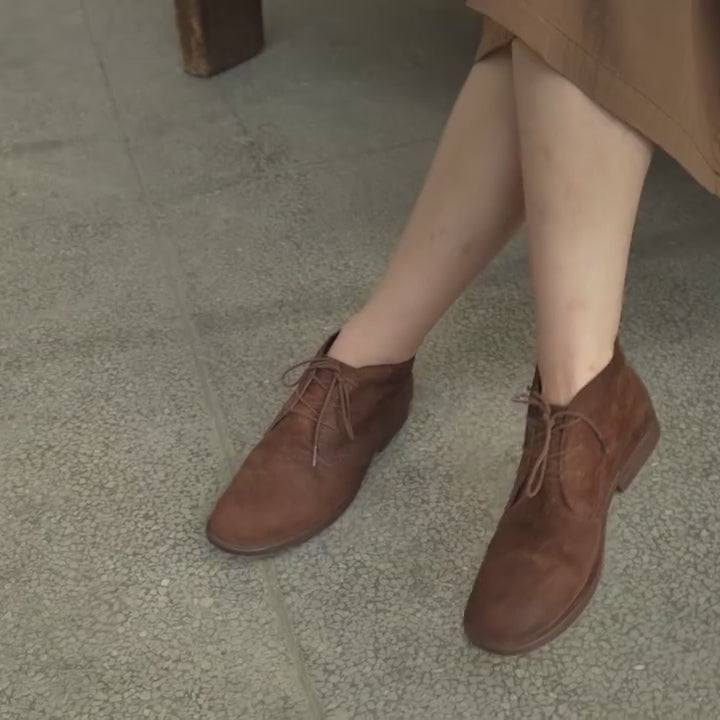 Bottes désert rétro douces faites à la main pour femmes, bottes à chevilles douces et cool en marron