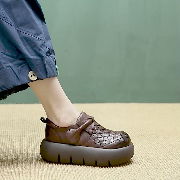 Mocassins tissés en cuir de vache faits à la main pour filles Mori avec velcro en noir/marron foncé/beige
