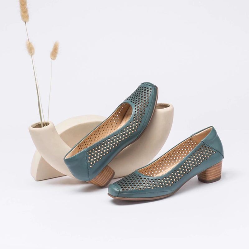  Pumps 