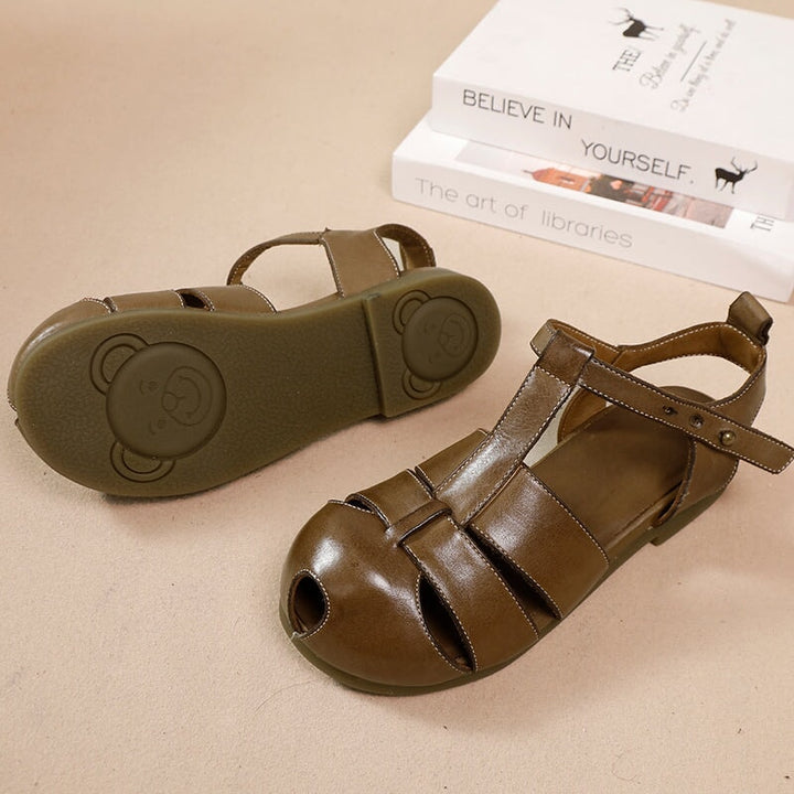  Sandals 
