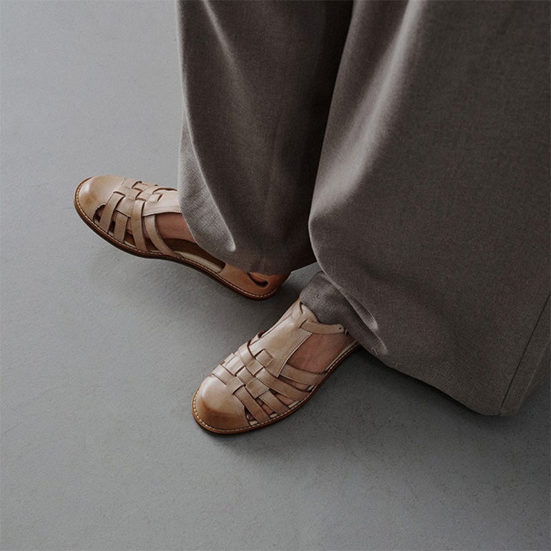  Sandals 