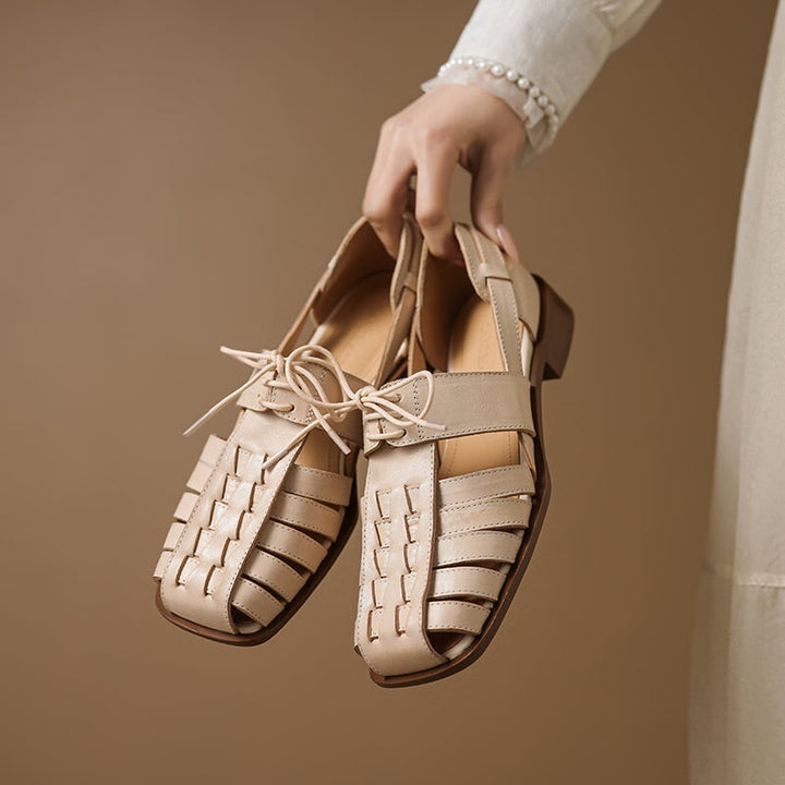  Sandals 