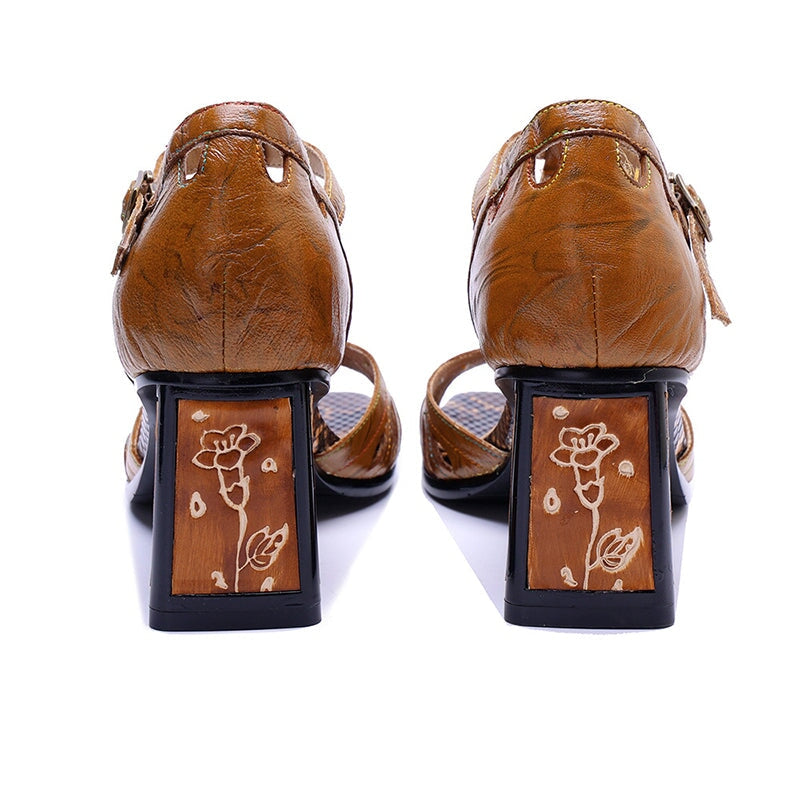  Sandals 