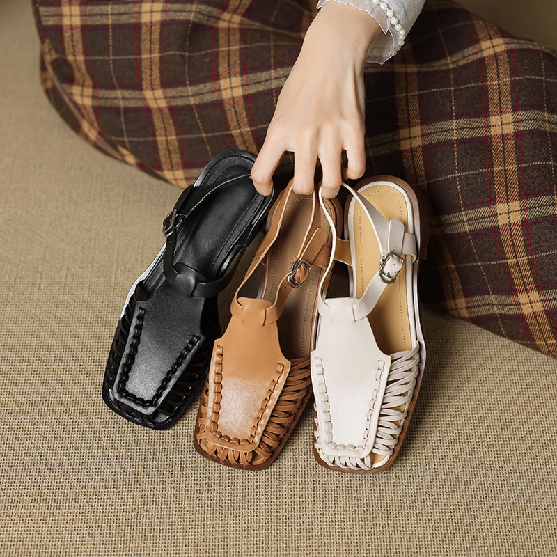  Sandals 