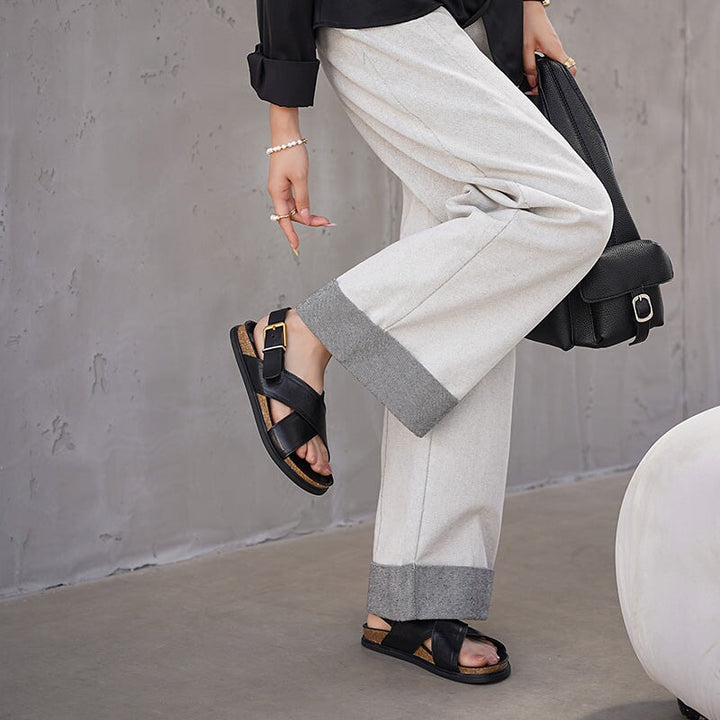  Sandals 