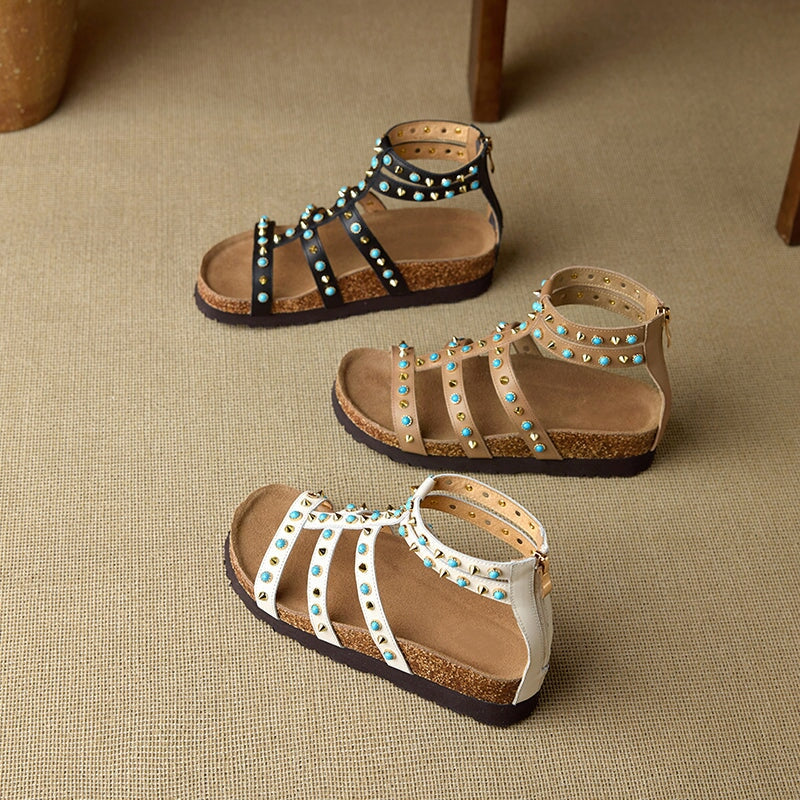  Sandals 