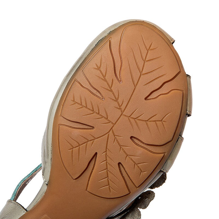  Sandals 