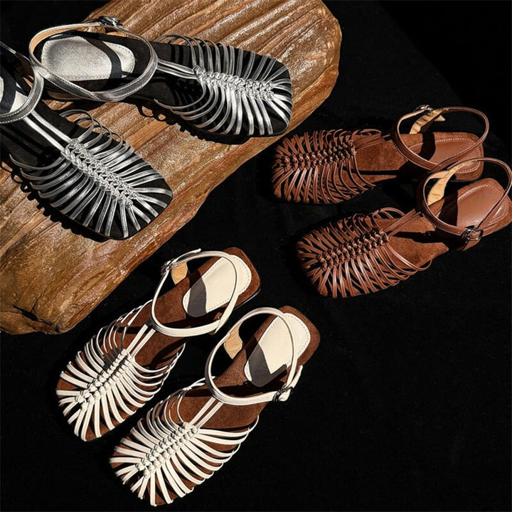  Sandals 