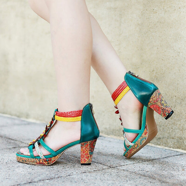  Sandals 