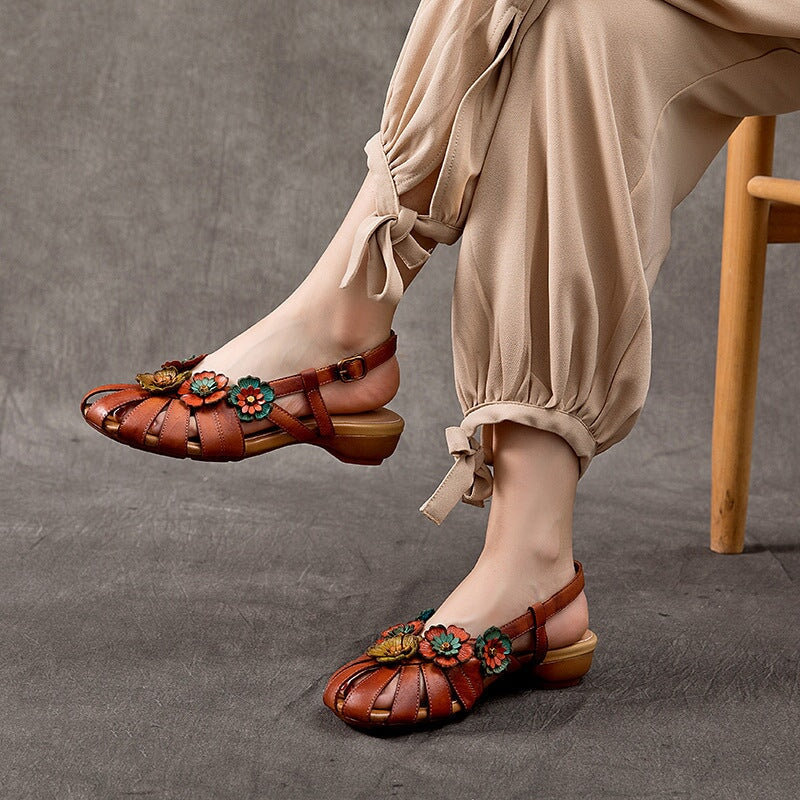  Sandals 