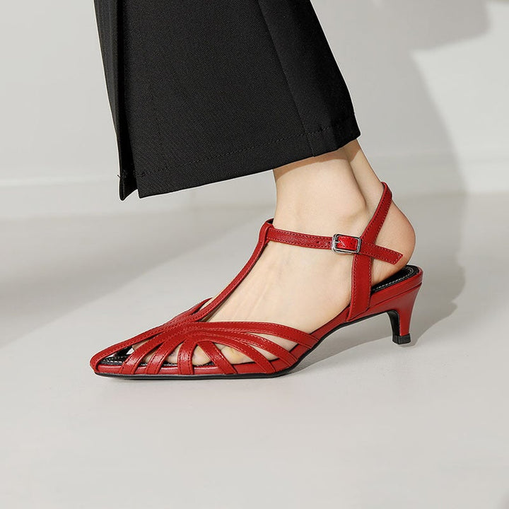  Sandals 